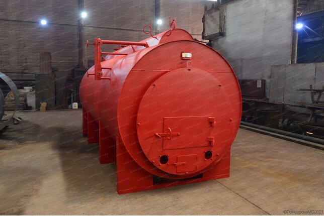 Котел паровой 1200 кг пара в час 115 С для влажных дров